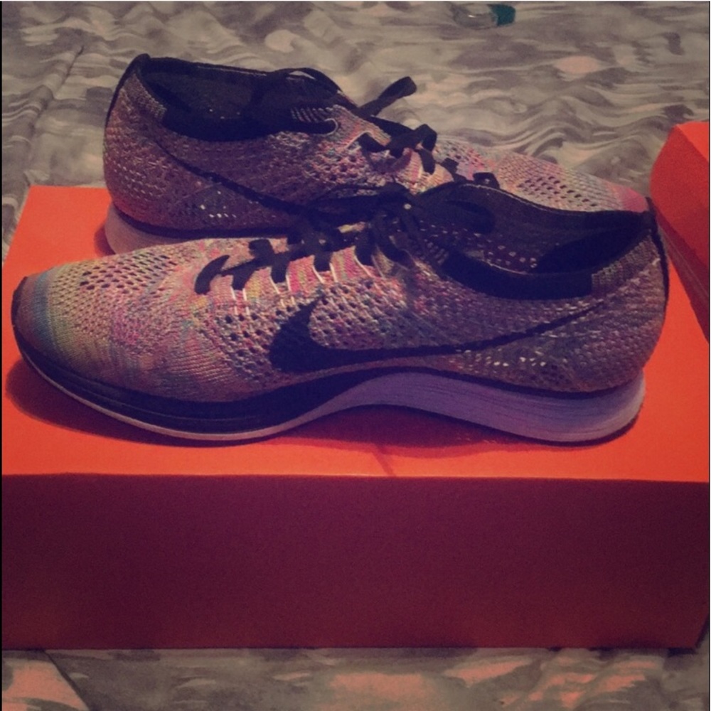 Nike Flyknit Racer